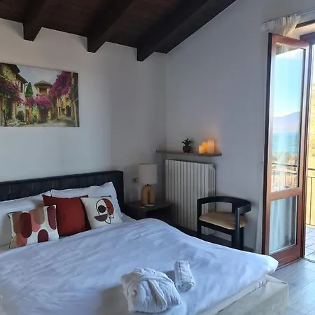 Penthouse Andrea مييْنا