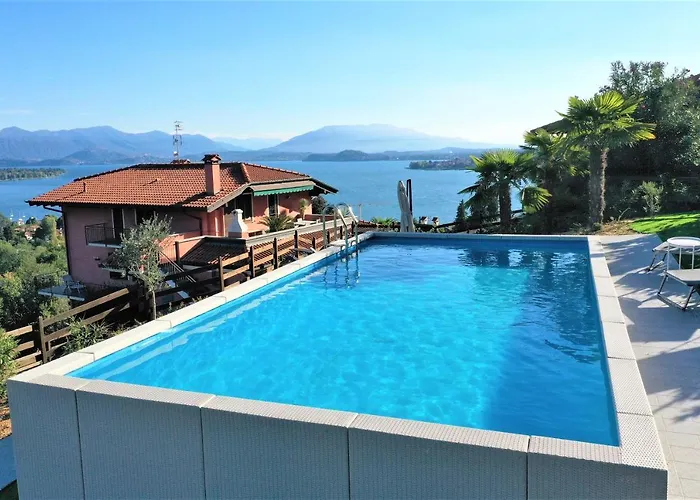 Penthouse Andrea Appartement Meina